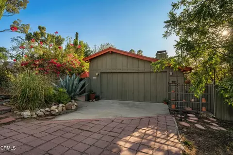 Exterior - 11049 Cardamine Dr, Tujunga, CA 91042 photo 2 of 21