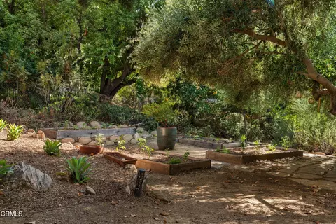 Exterior - 11049 Cardamine Dr, Tujunga, CA 91042 photo 14 of 21