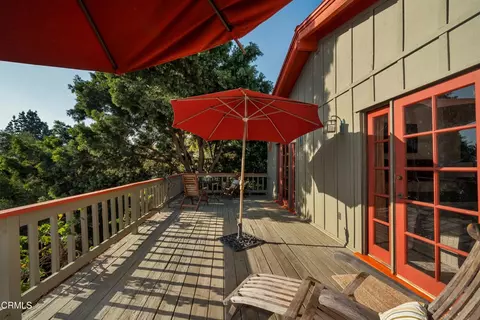 Exterior - 11049 Cardamine Dr, Tujunga, CA 91042 photo 6 of 21