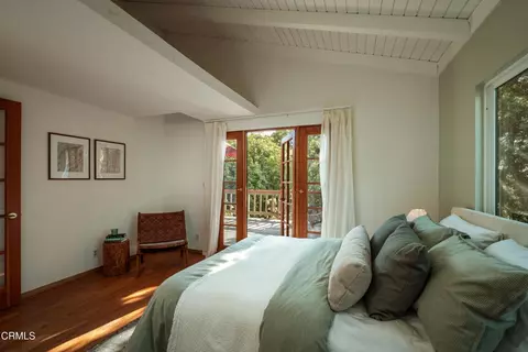 Bedroom - 11049 Cardamine Dr, Tujunga, CA 91042 photo 4 of 8