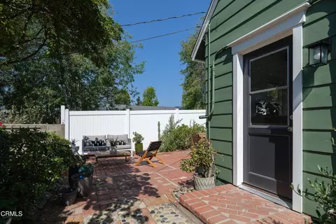 Exterior - 3269 Summit Ave, Altadena, CA 91001 photo 12 of 18