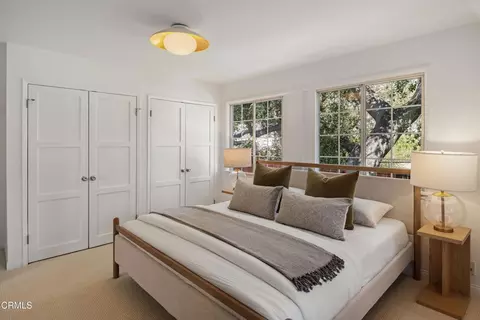 Bedroom - 3269 Summit Ave, Altadena, CA 91001 photo 1 of 7