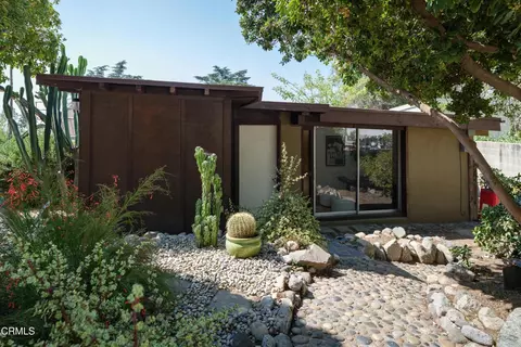 Exterior - 3269 Summit Ave, Altadena, CA 91001 photo 16 of 18