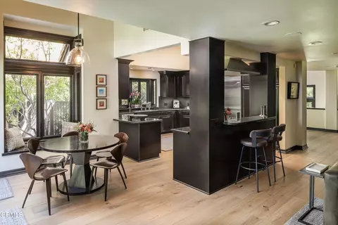 Kitchen - 1475 Rutherford Dr, Pasadena, CA 91103 photo 1 of 4