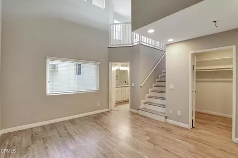 Living - 719 E Tujunga #D, Burbank, CA 91501 photo 7 of 8