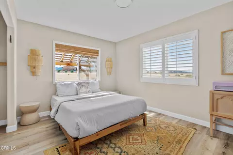 Bedroom - 1388 Fortuna Ave, Landers, CA 92285 photo 3 of 5