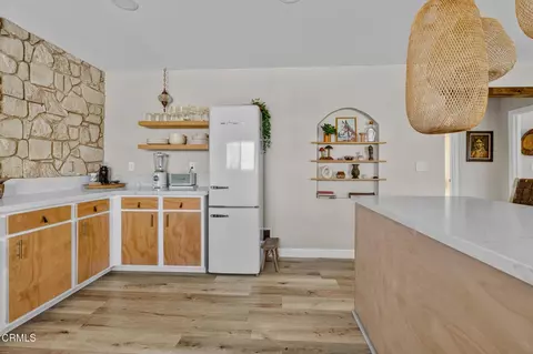 Kitchen - 1388 Fortuna Ave, Landers, CA 92285 photo 3 of 3