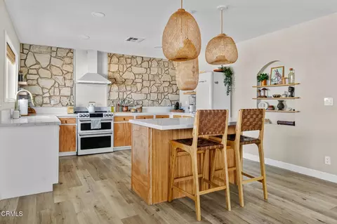 Kitchen - 1388 Fortuna Ave, Landers, CA 92285 photo 2 of 3