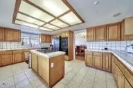 Kitchen - 9975 Custer Ave, Lucerne Valley, CA 92356 photo 1 of 3