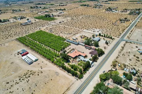 View/Area - 9975 Custer Ave, Lucerne Valley, CA 92356 photo 6 of 7