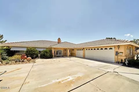 Exterior - 9975 Custer Ave, Lucerne Valley, CA 92356 photo 3 of 9