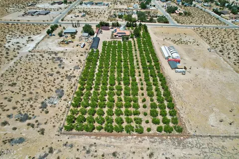 View/Area - 9975 Custer Ave, Lucerne Valley, CA 92356 photo 3 of 7