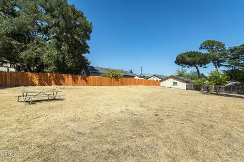 Exterior - 4021 Liberty Ave N, Glendale, CA 91214 photo 16 of 22