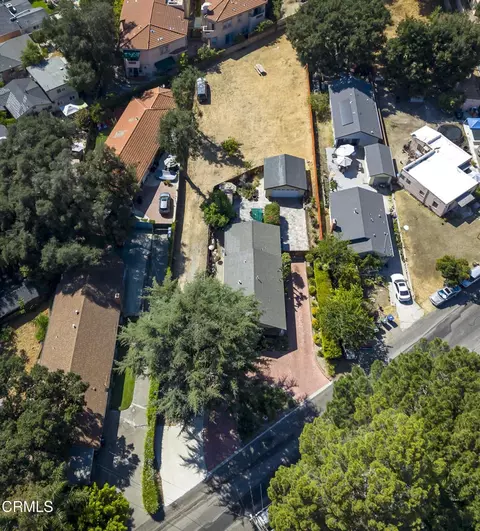 View/Area - 4021 Liberty Ave N, Glendale, CA 91214 photo 2 of 4