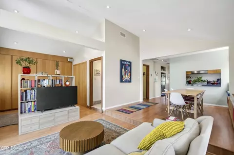 Living - 4021 Liberty Ave N, Glendale, CA 91214 photo 5 of 7
