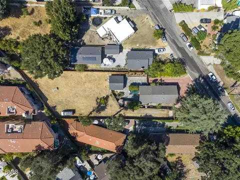 View/Area - 4021 Liberty Ave N, Glendale, CA 91214 photo 3 of 4