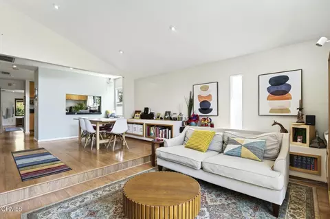 Living - 4021 Liberty Ave N, Glendale, CA 91214 photo 6 of 7