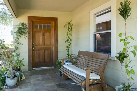 Exterior - 4021 Liberty Ave N, Glendale, CA 91214 photo 5 of 22