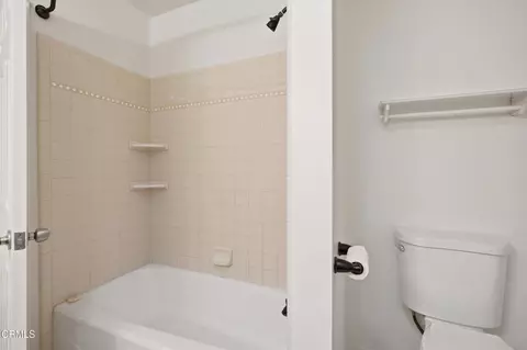 Bath - 442 Crestview Pl, Monrovia, CA 91016 photo 4 of 5