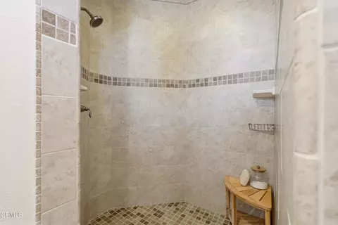 Bath - 442 Crestview Pl, Monrovia, CA 91016 photo 2 of 5