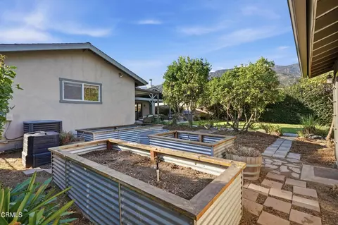 Exterior - 442 Crestview Pl, Monrovia, CA 91016 photo 10 of 12