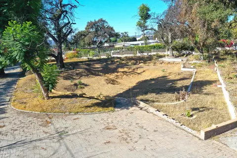 1085 Rubio St, Altadena, CA 91001 photo 12