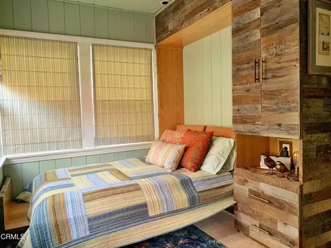 Bedroom - 7669 Airlie Dr, Tujunga, CA 91042 photo 3 of 3