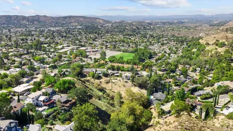 View/Area - 7669 Airlie Dr, Tujunga, CA 91042 photo 6 of 9
