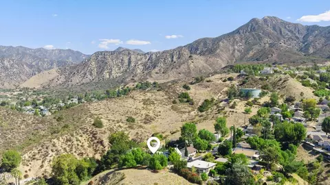 View/Area - 7669 Airlie Dr, Tujunga, CA 91042 photo 3 of 9
