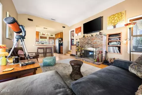 Living - 7669 Airlie Dr, Tujunga, CA 91042 photo 3 of 3