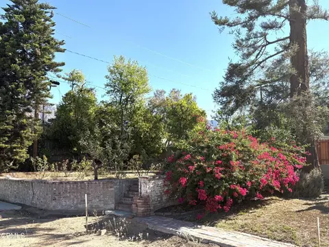 855 Morada Pl, Altadena, CA 91001 photo 3