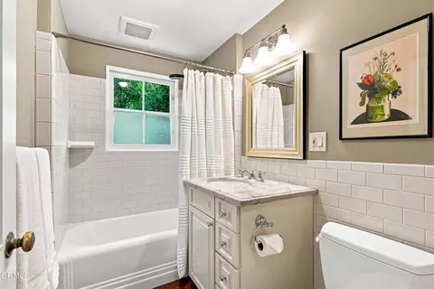 Bath - 433 S Madison Ave, Pasadena, CA 91101 photo 1 of 1