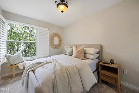 Bedroom - 690 S Marengo Ave #5, Pasadena, CA 91106 photo 4 of 4