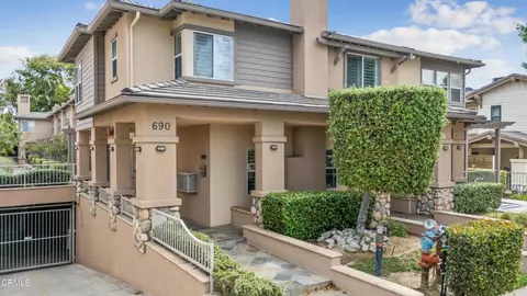 Other - 690 S Marengo Ave #5, Pasadena, CA 91106 photo 1 of 11