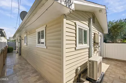 Exterior - 1007 Rose Ave, Pasadena, CA 91107 photo 9 of 12