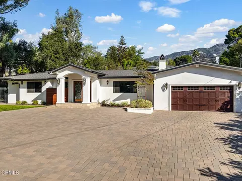 1219 Olive Ln, La Canada Flintridge, CA 91011