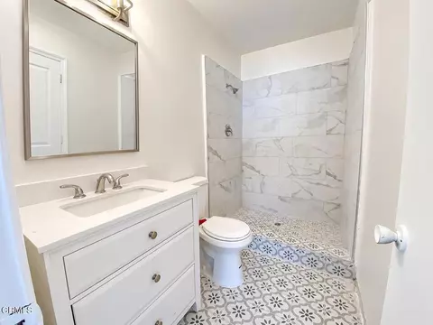 Bath - 615 E Orange Grove Ave, Burbank, CA 91501 photo 1 of 3