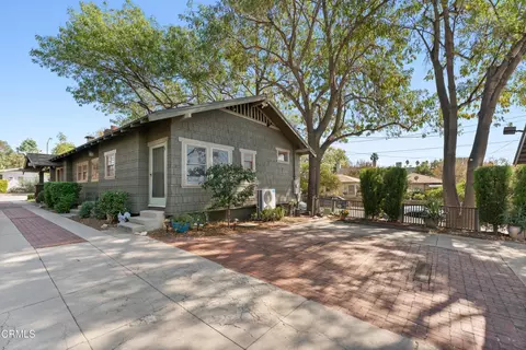 Exterior - 627 S Marengo Ave, Pasadena, CA 91106 photo 3 of 5