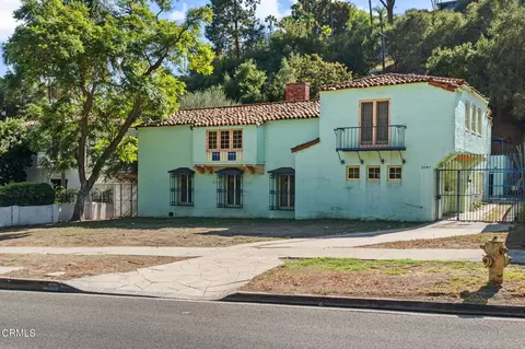 2641 N Vermont Ave, Los Angeles, CA 90027