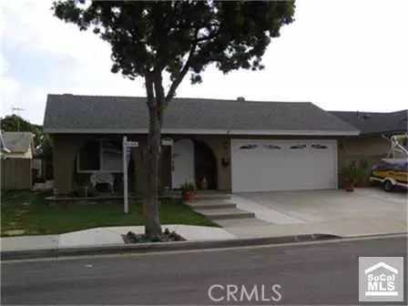 10686 Lynn Cir, Cypress, CA 90630 photo 1