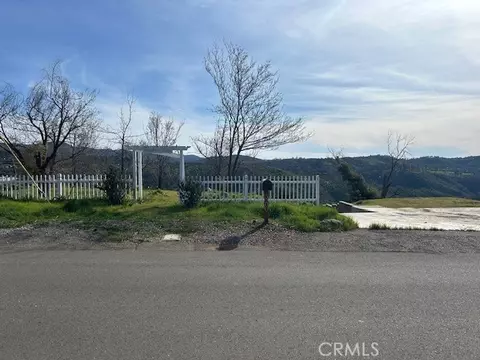 5200 Country Club Dr, Paradise, CA 95969