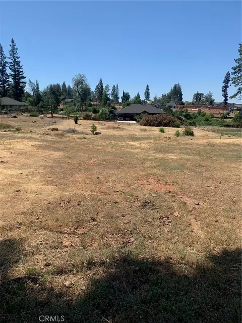 726 Edwards Ln, Paradise, CA 95969