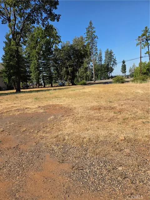 1906 Feather River Pl, Paradise, CA 95969