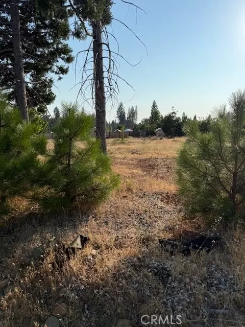 13945 Cascade Dr, Magalia, CA 95954