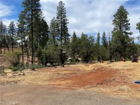 5035 Country Clb, Paradise, CA 95969
