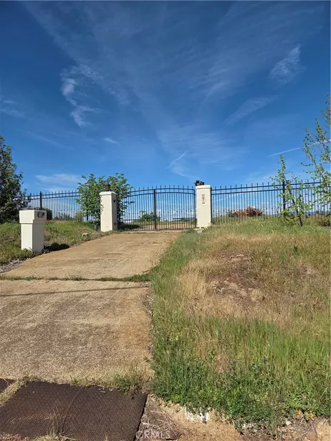 191 Valley Rdg, Paradise, CA 95969