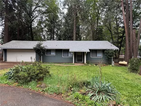 6402 Corning Ct, Magalia, CA 95954