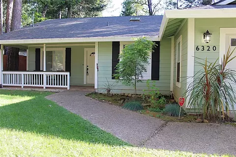 6320 Bliss Ct, Magalia, CA 95954