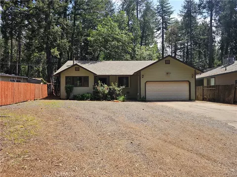 14708 Wood Dr, Magalia, CA 95954