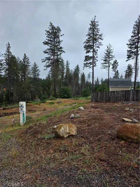 1684 Flicker, Paradise, CA 95969 photo 3